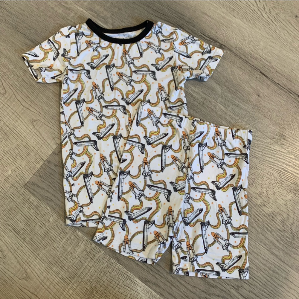 Millie + Roo • Space 2-Piece Shortie Set 4T